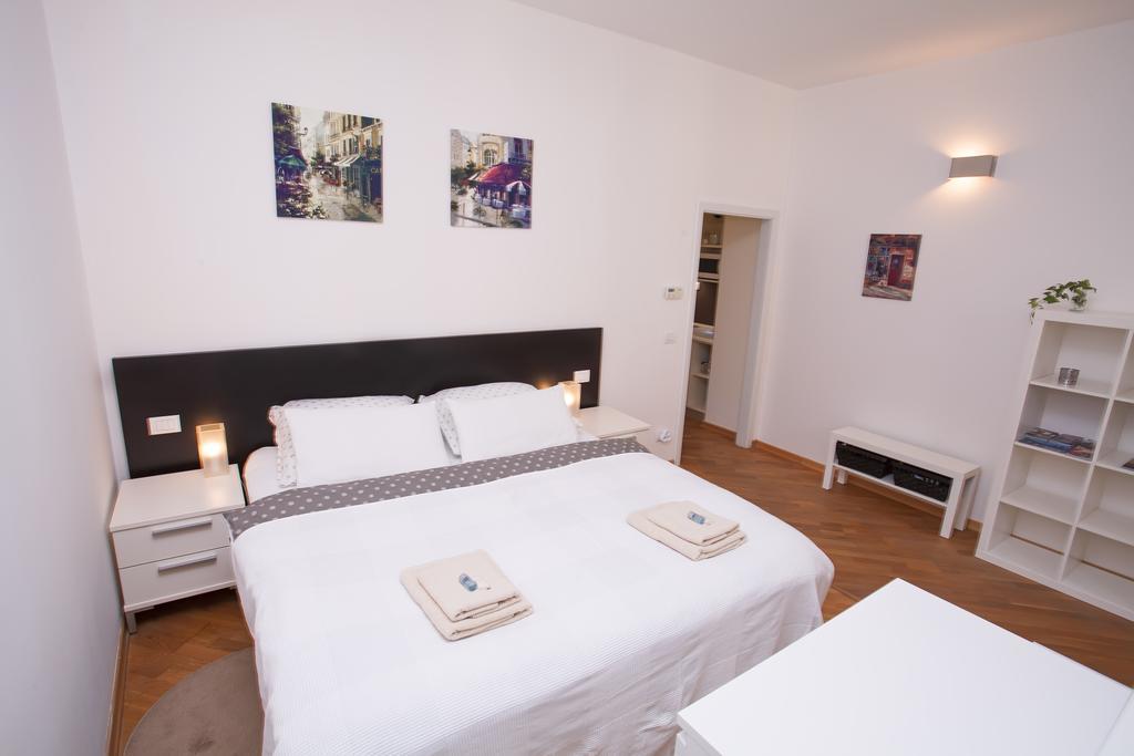 Appartement Sunny In Center