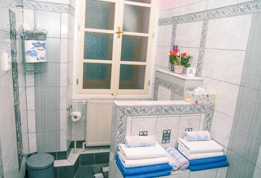 Apartma Karolina Apartment *