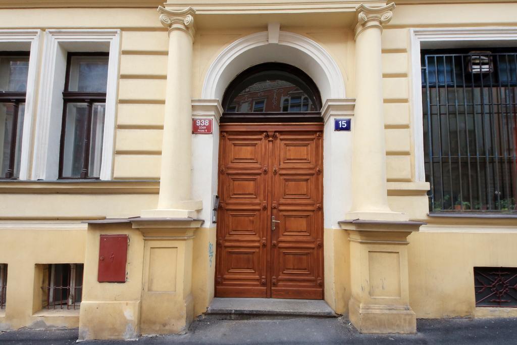 Visit In * Prague