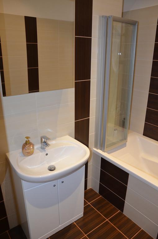 Comfortable Vlkova Apartment Prague