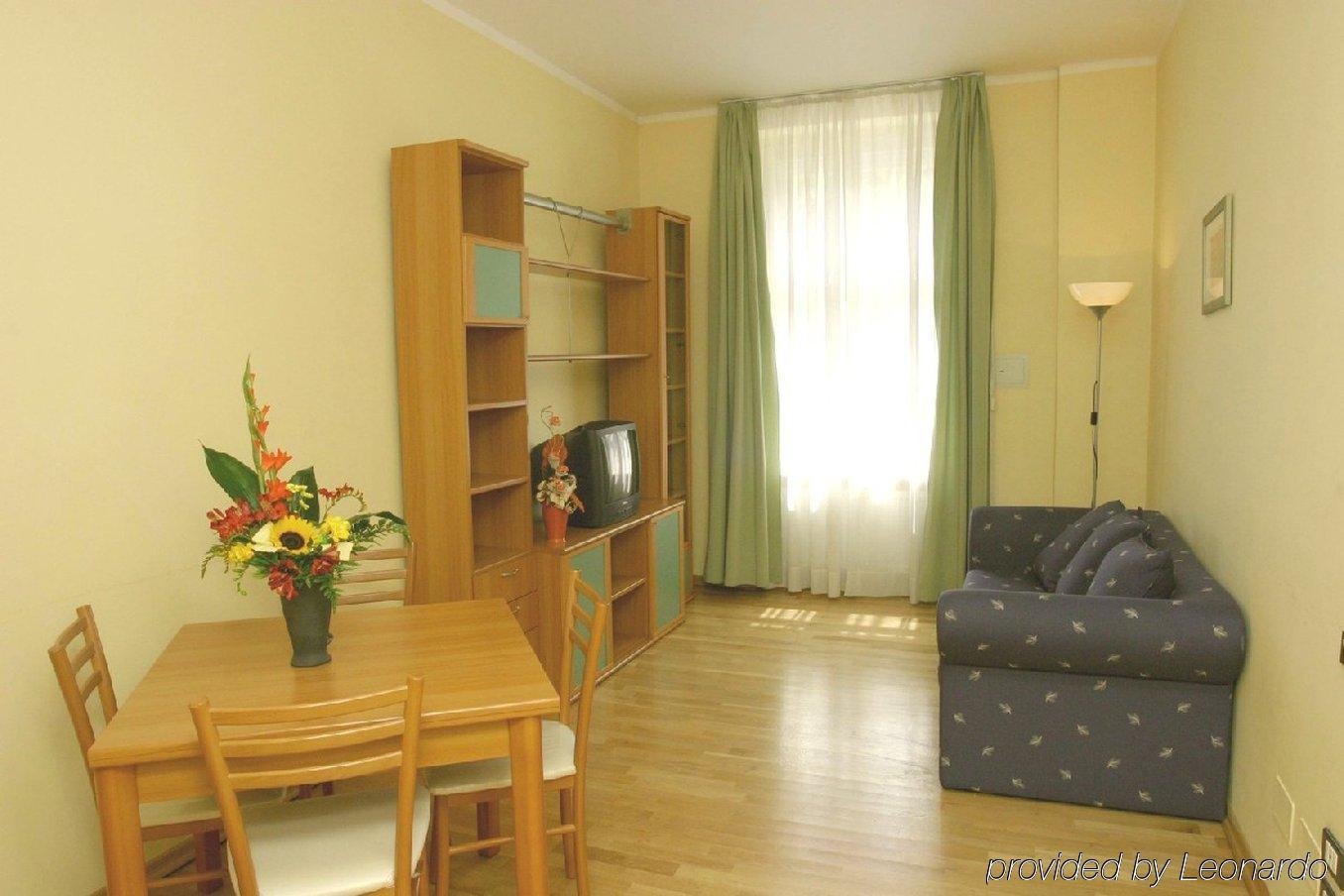 La Madeleine 3* Prague