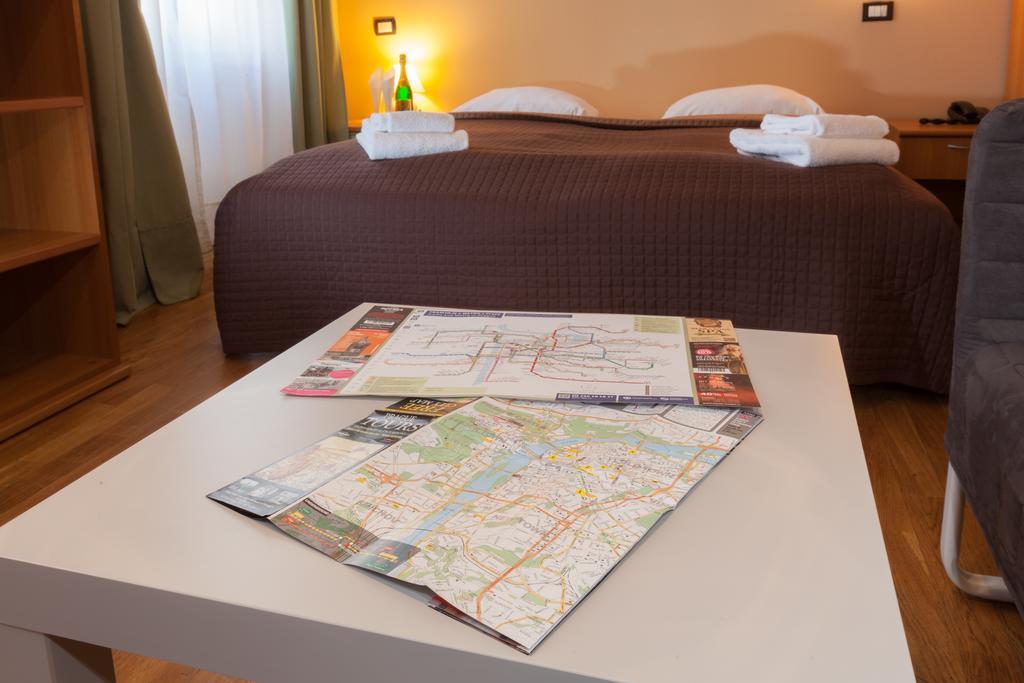 La Madeleine Hotel