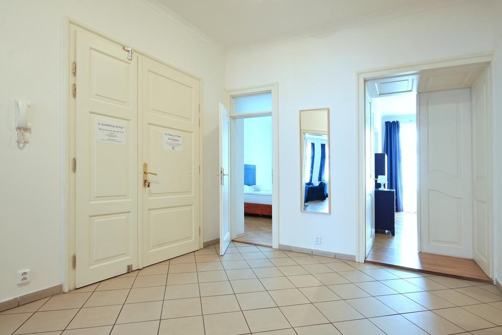 Quadrio Bedroom Apartment *