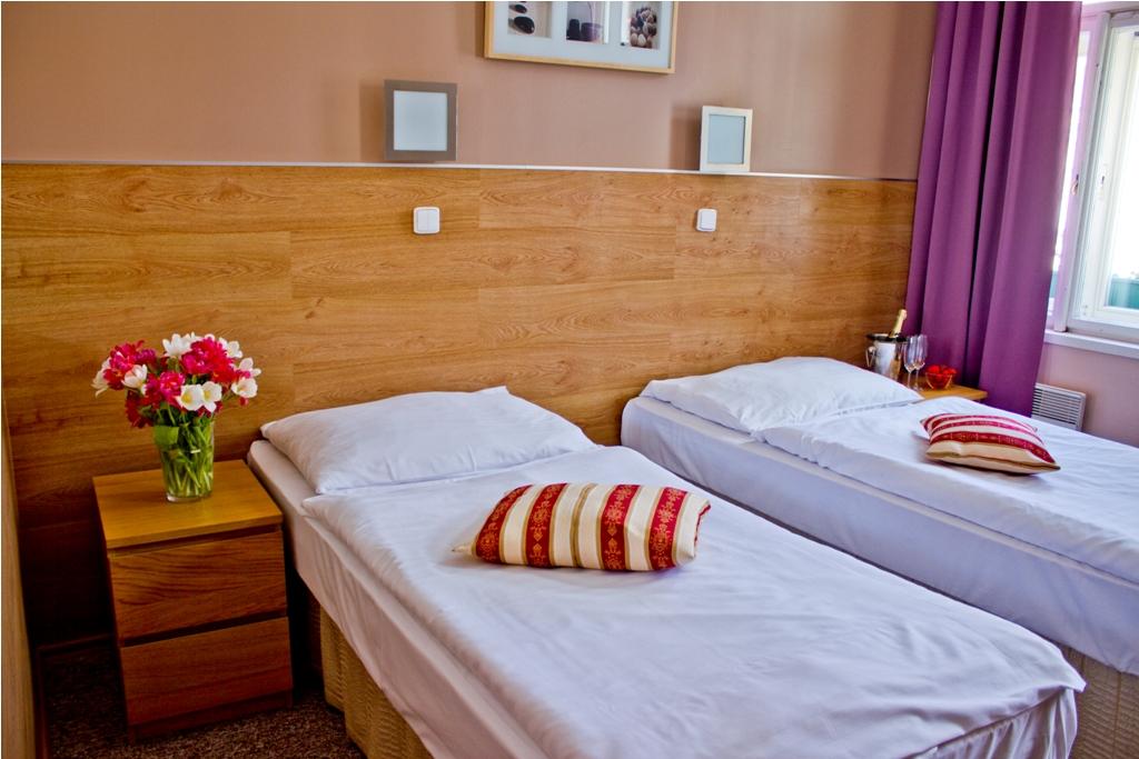 Hotel Royal Court 3*