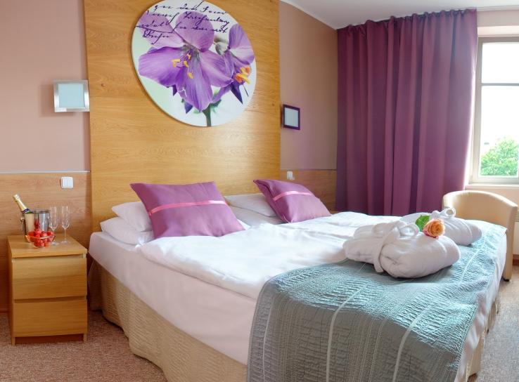 Royal Court Hotel 3*