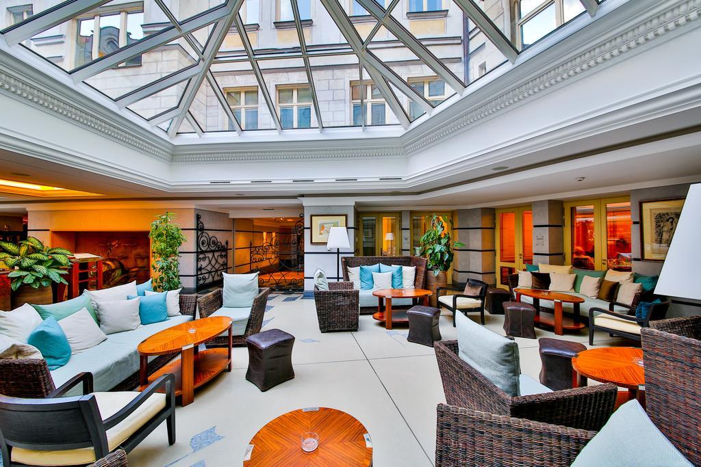 Hotel Aria