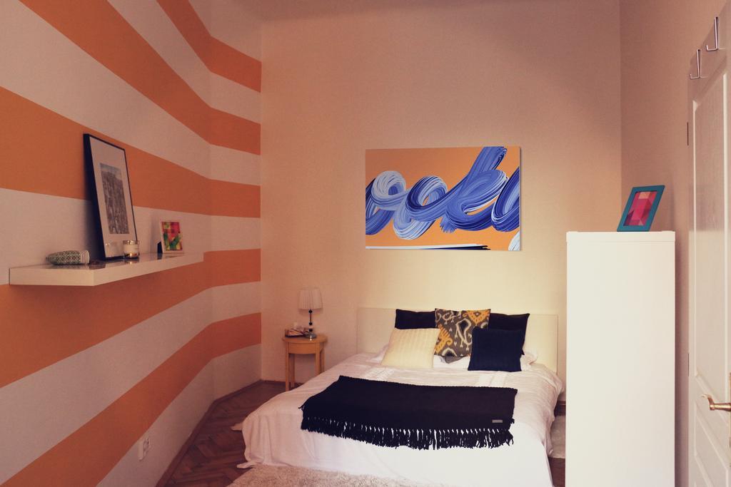 Charming Apt W Balcony Old Town Apartamento