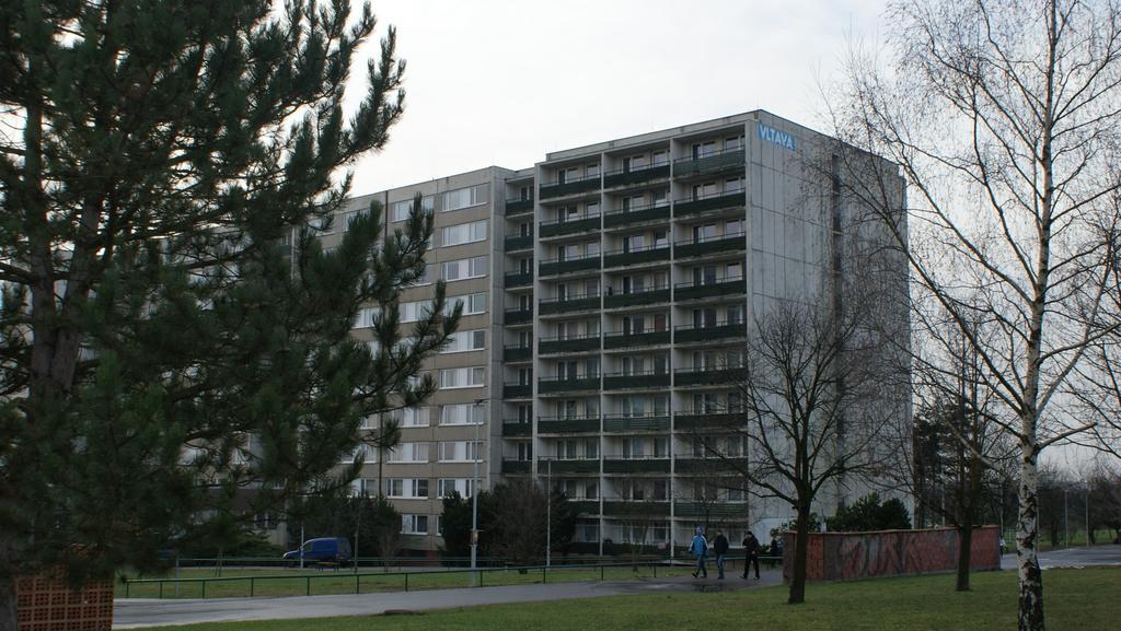 Vltava Hostel *