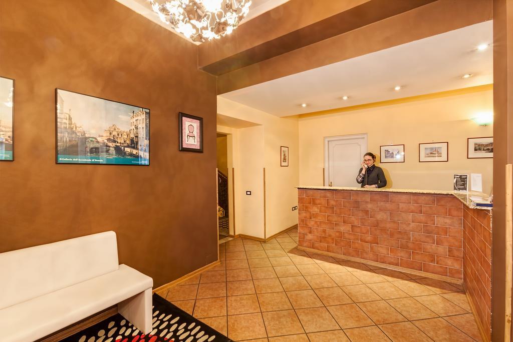 La Madeleine Hotel Prague