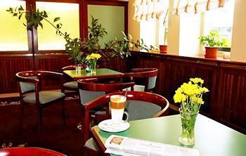 Otel U Divadla - Czech Leading