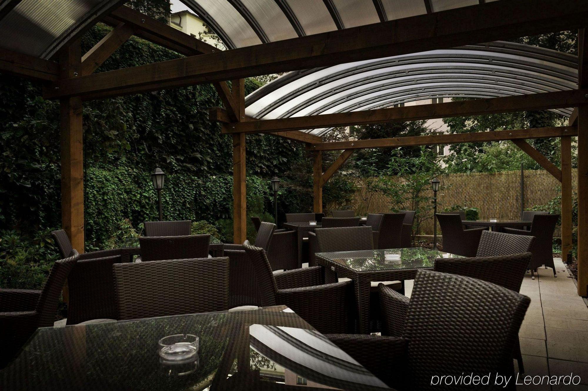 Otel Amigo Centre 4*