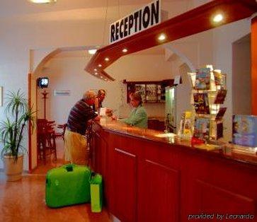 Club Hotel 3*