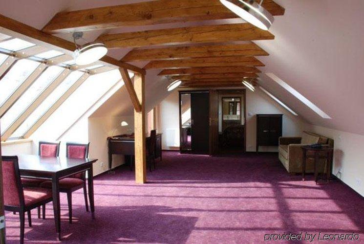 Ea Embassy Hotel Prague