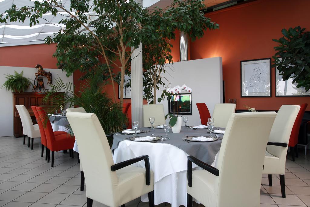 Appartement Nebozizek A Restaurant