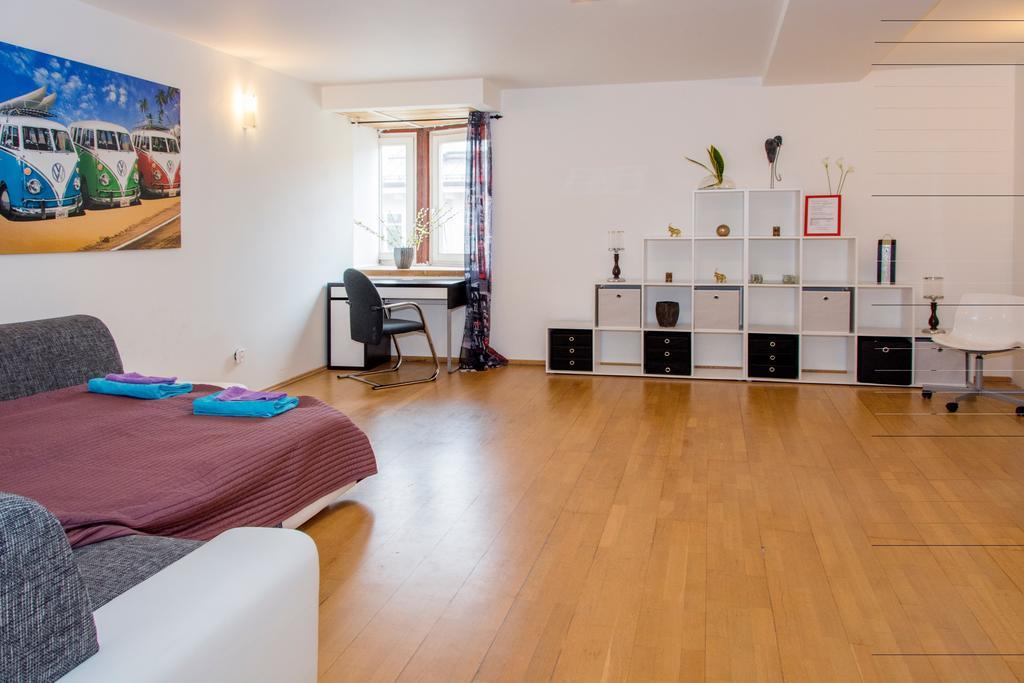 Gorazdova 11 Apartment
