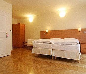 Mostecka 12 Hotel Prag