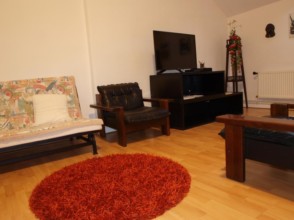 Attic City Center Apartment *