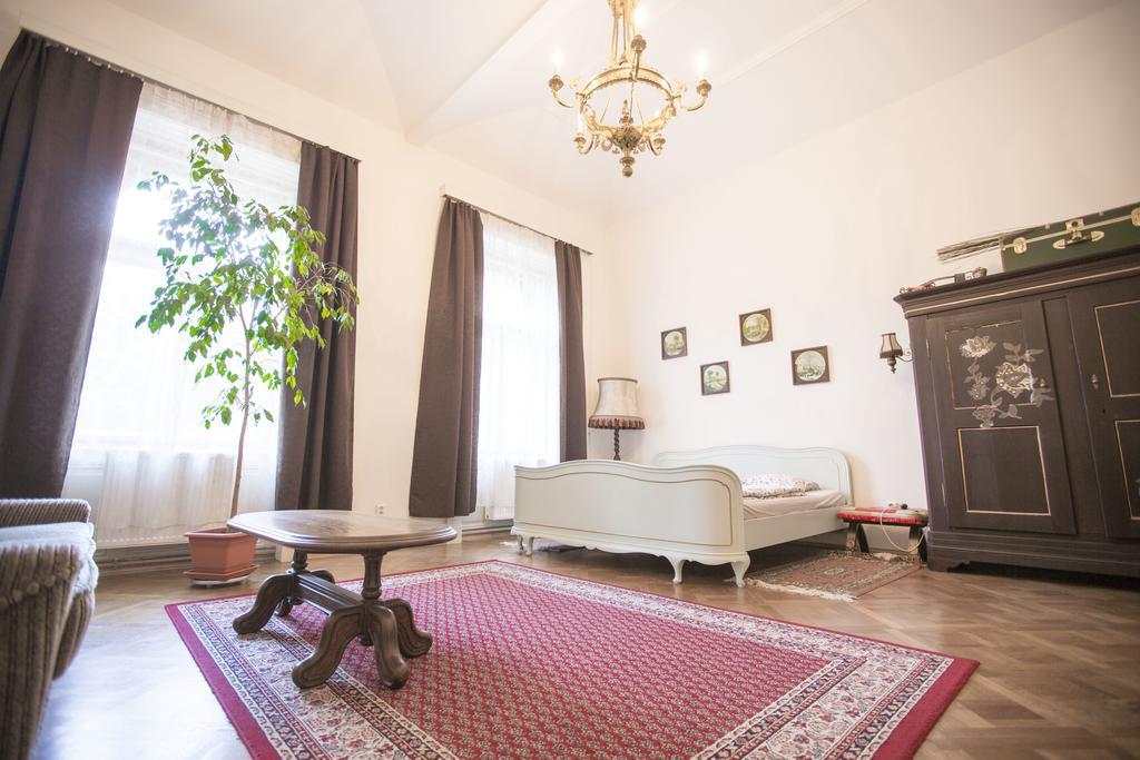Apartment Feel Good