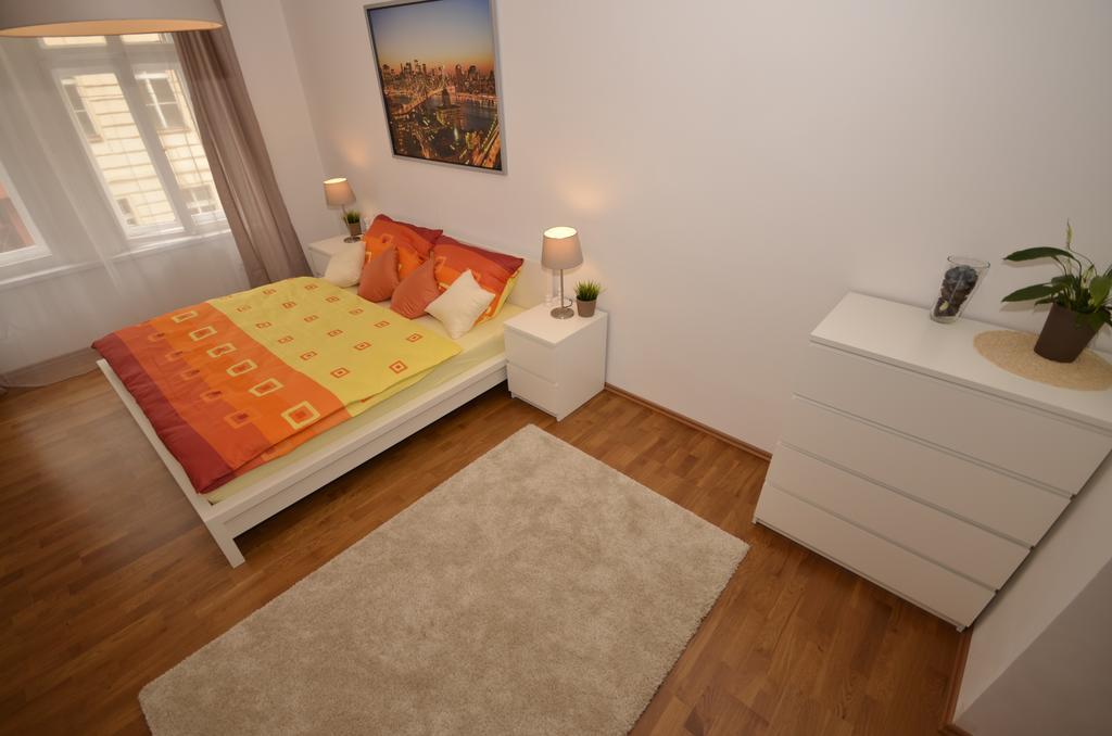 Apartment Beautiful In Prag
