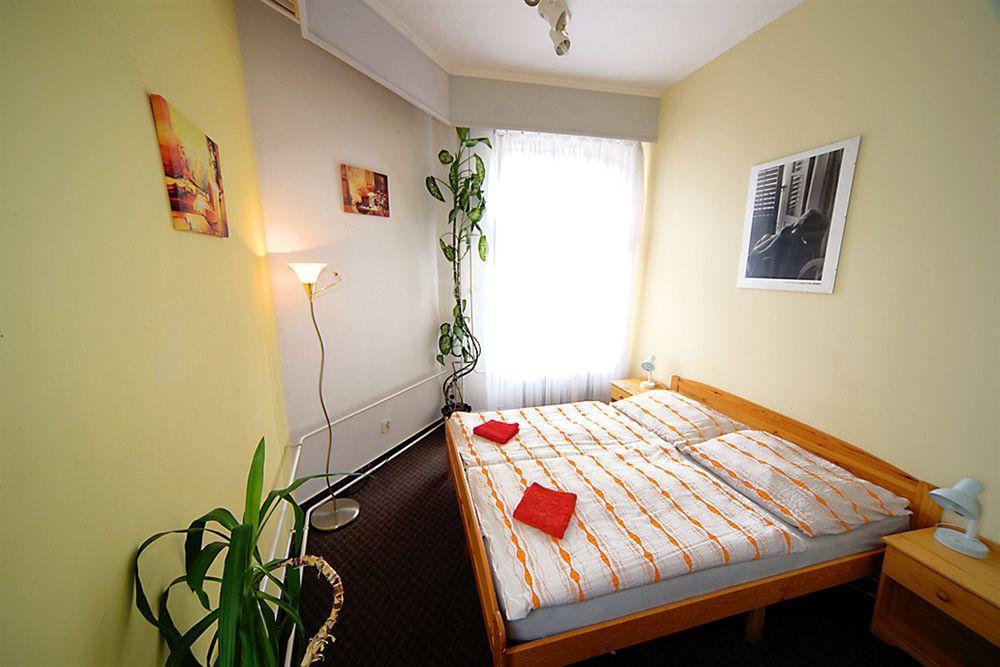 Hostel Homer - Old Town Square *