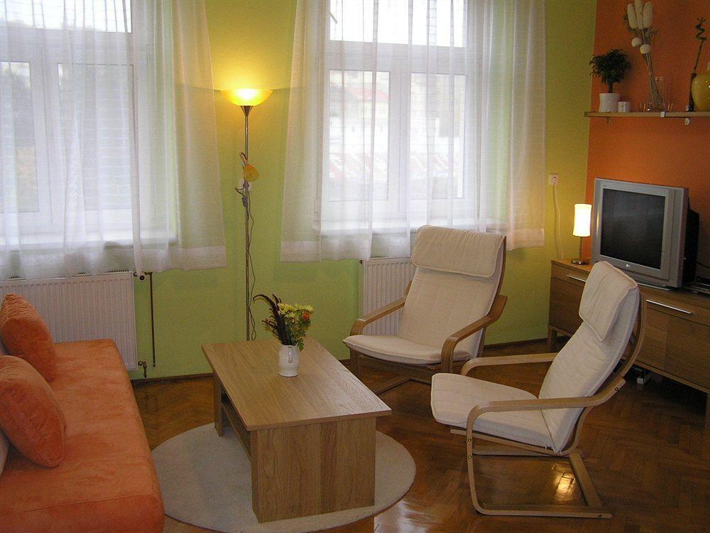 Hostel Homer - Old Town Square *