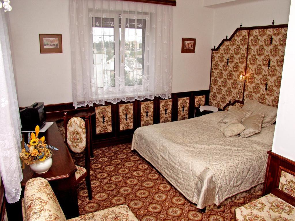 Antonie Hotel 3*