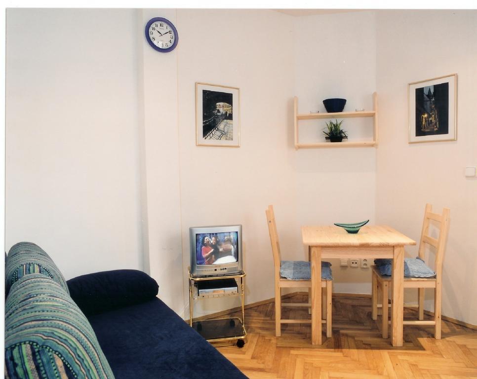 Apartment Konvi *
