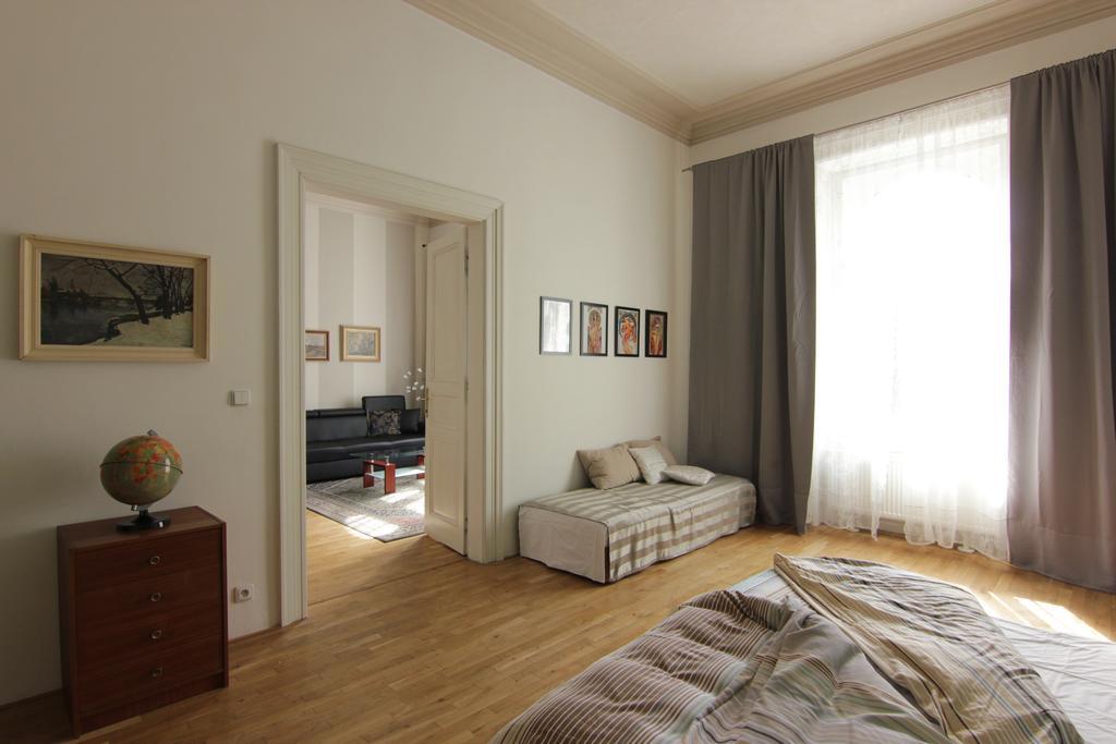 Jungmannova Apartment *