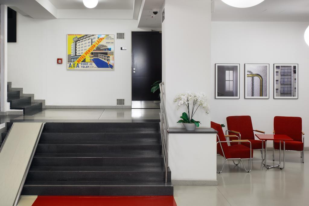 Axa 3* Praga
