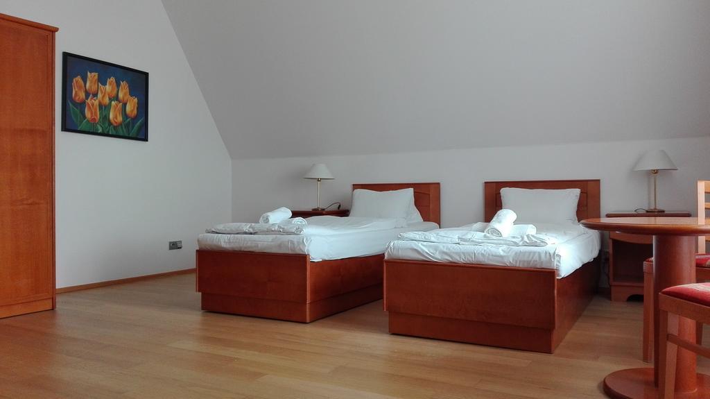 Jana - Domov Mladeze Guest house Prague