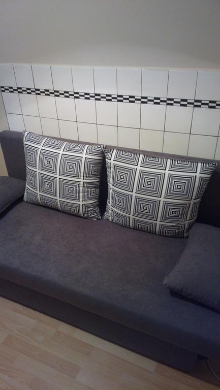 Retro Challenge And Garden Guest house *