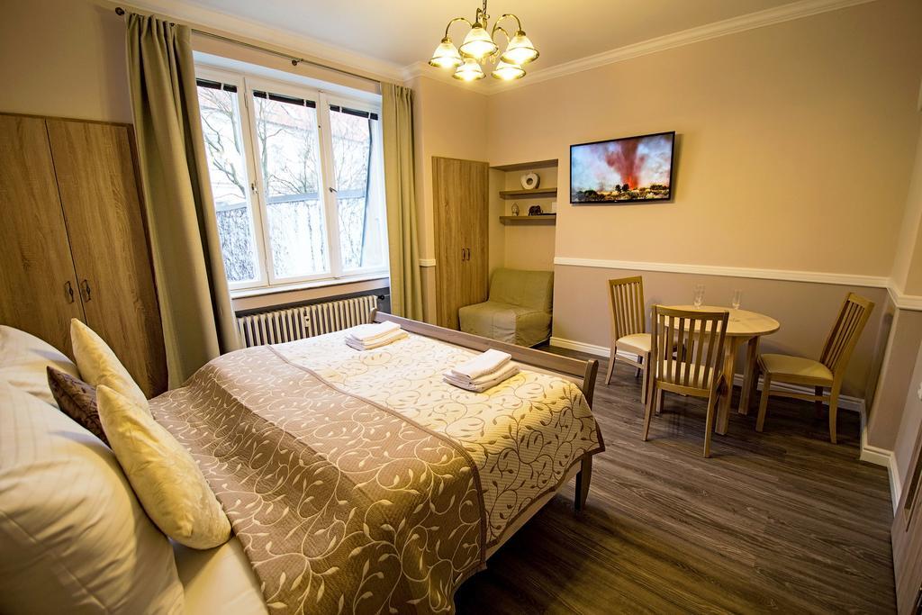 Champagne Studio With Sauna Apartment *