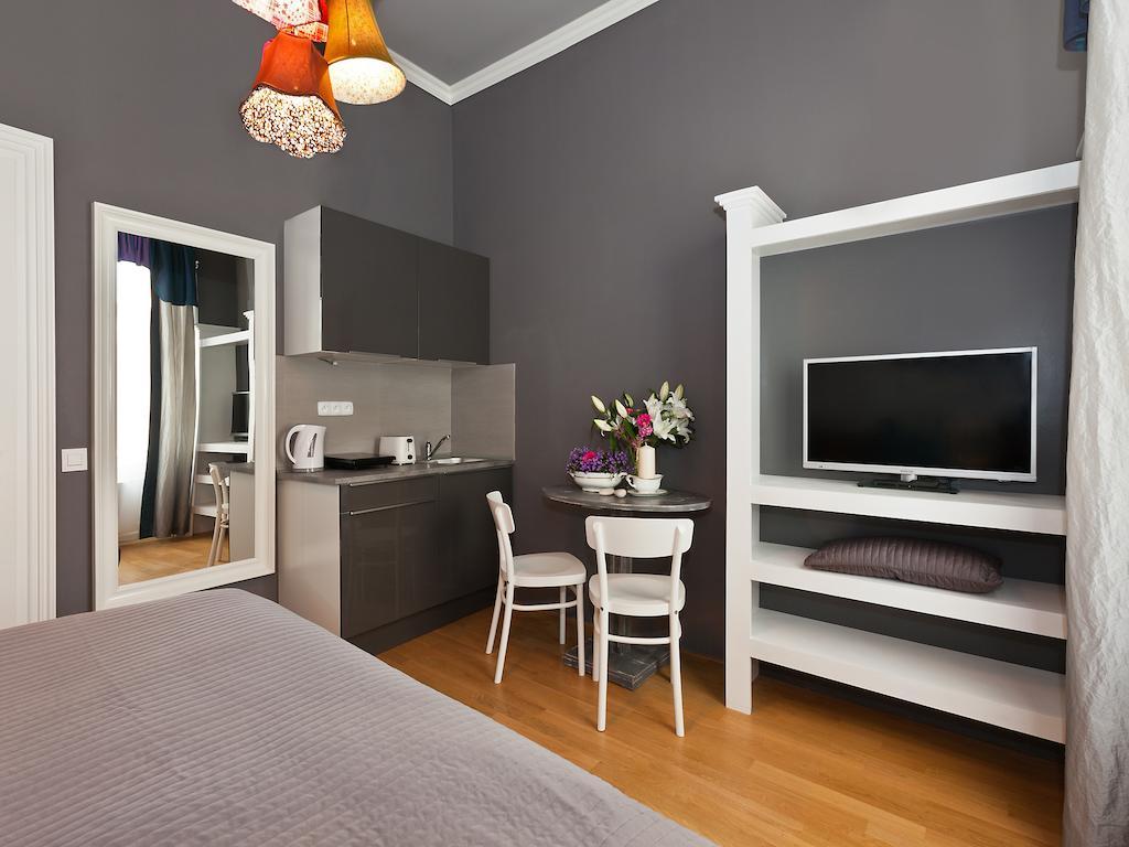Aparthotel Royal 4*