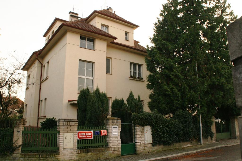 Bed & Breakfast Dd Prague