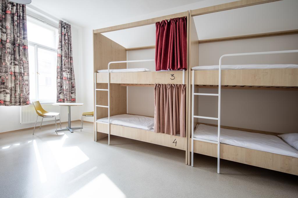 Albergue Post *
