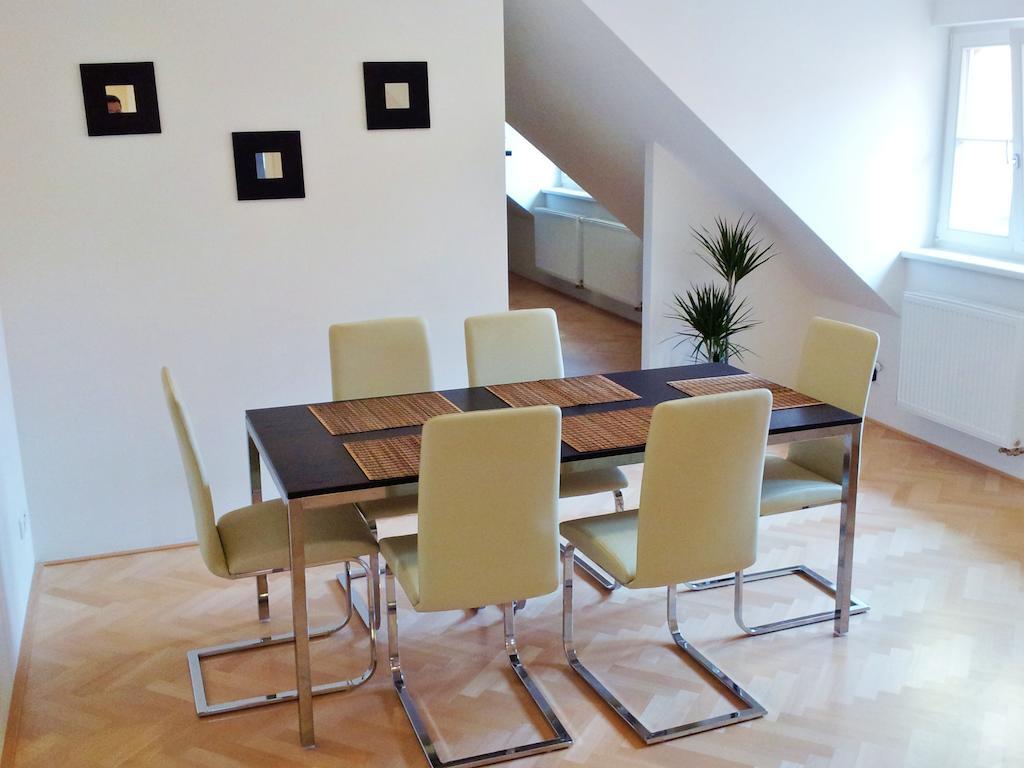 Apart Otel Selinor Old Town