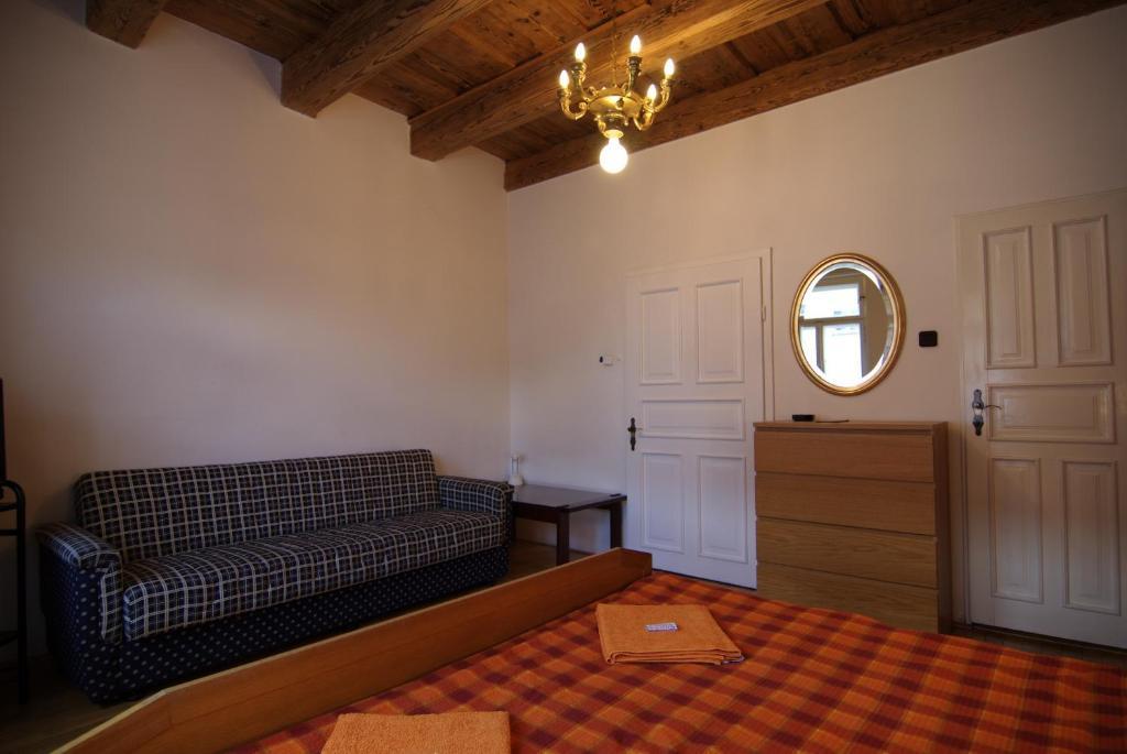 U Zlateho Konicka / The Golden Horse House Bed & Breakfast Prague