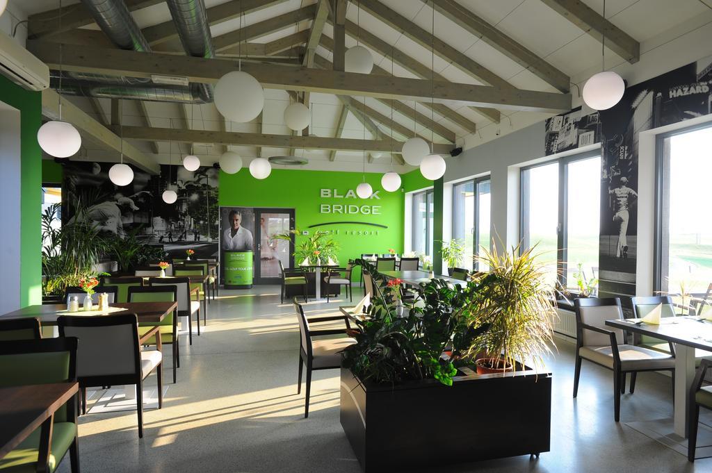 Aparthotel Black Bridge 4*