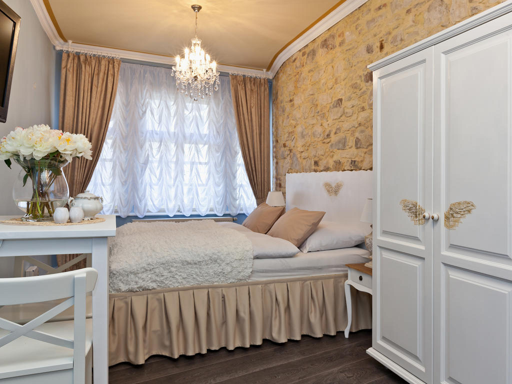 Aparthotel Cathedral 4*