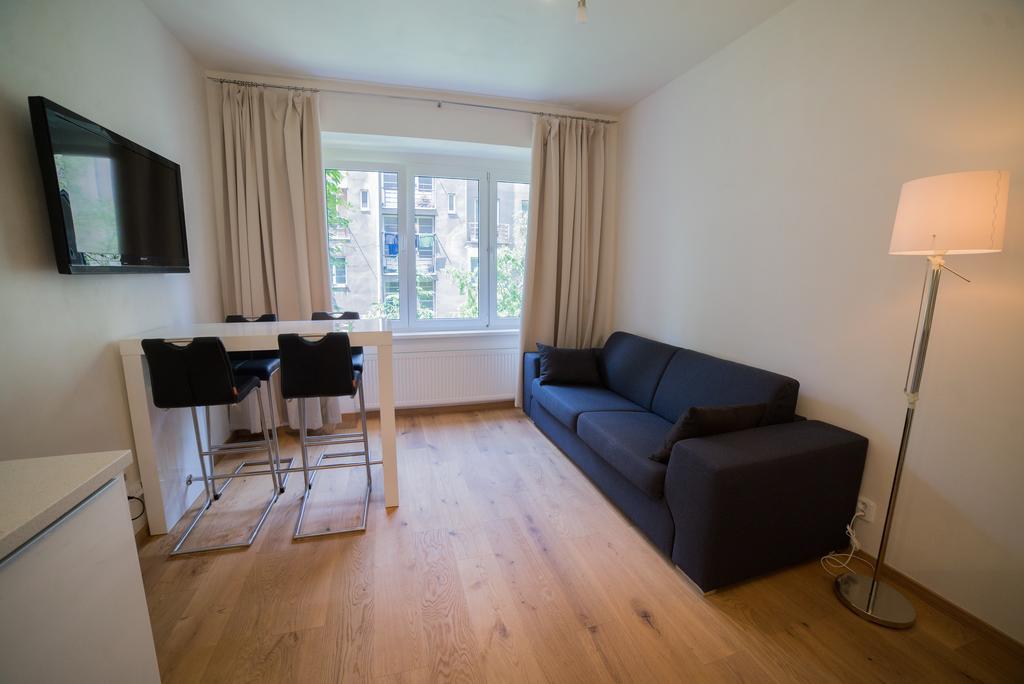 Apartment Malovanka *