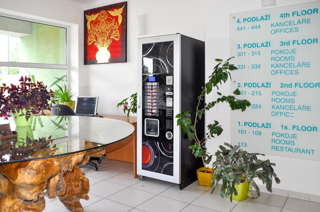 Hotel Imos Prague