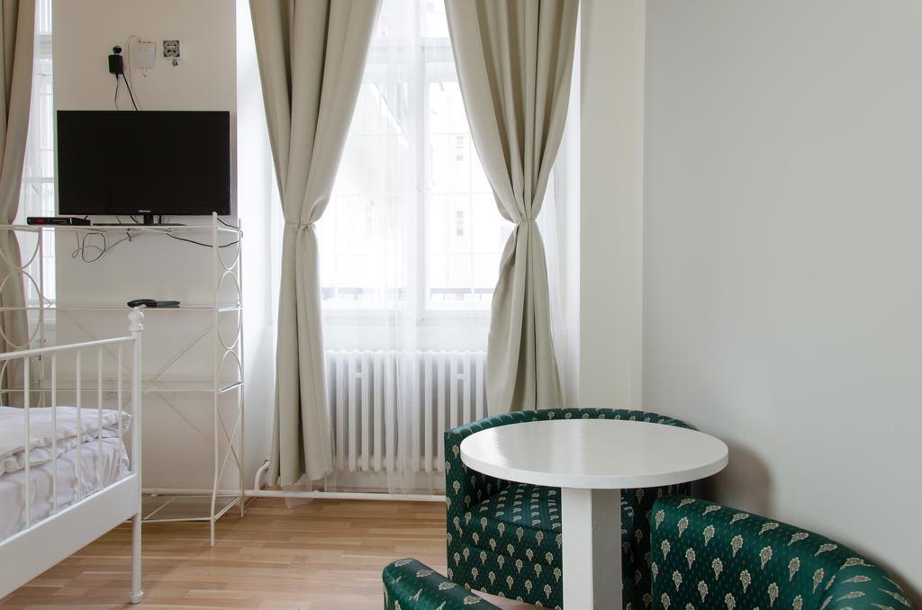 Hotel City