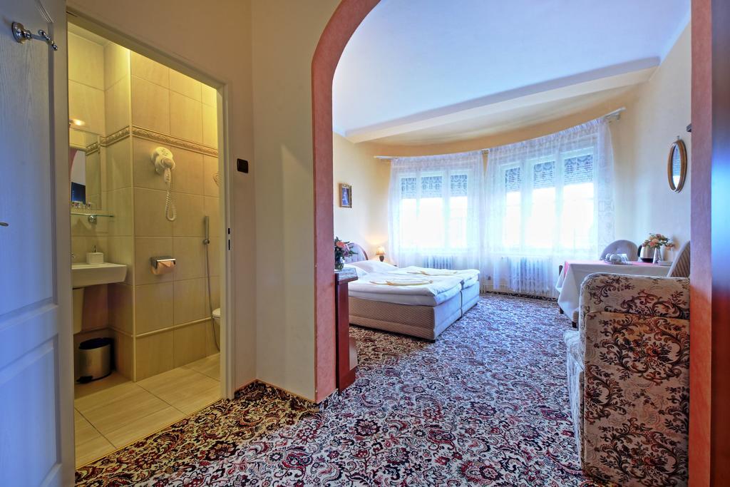Hotel Antonie 3*