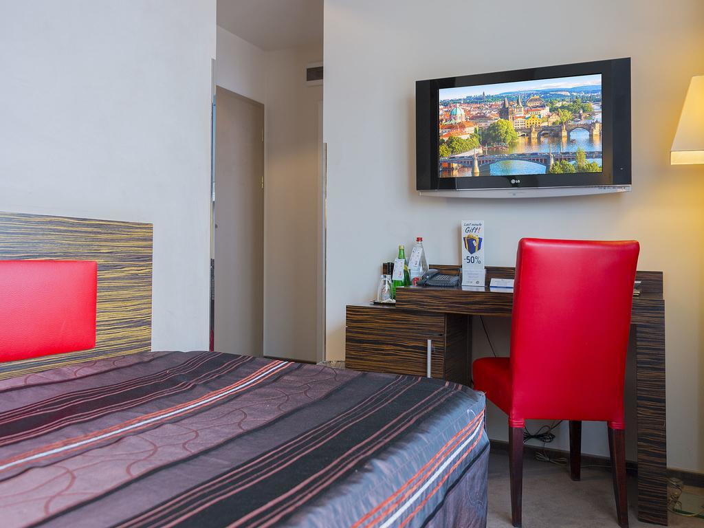 Hotel Ea Crystal Palace 4*