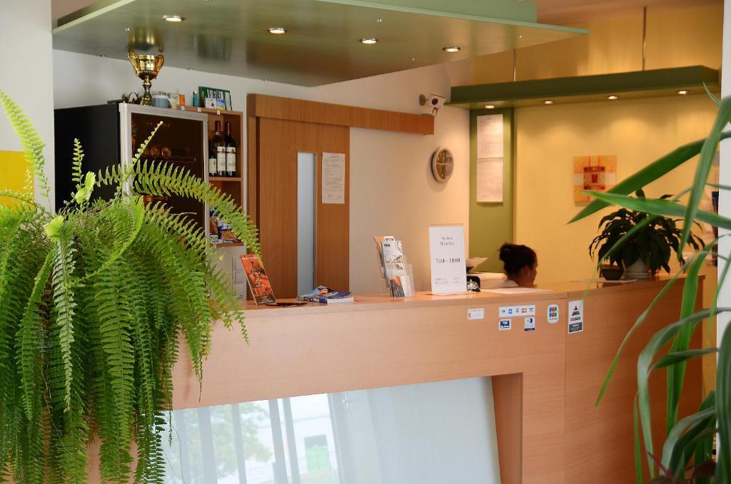 Hotel Imos 3*
