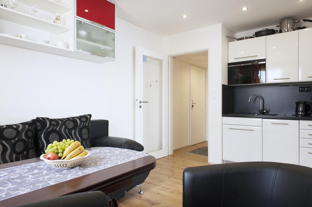 Apartment Expo *