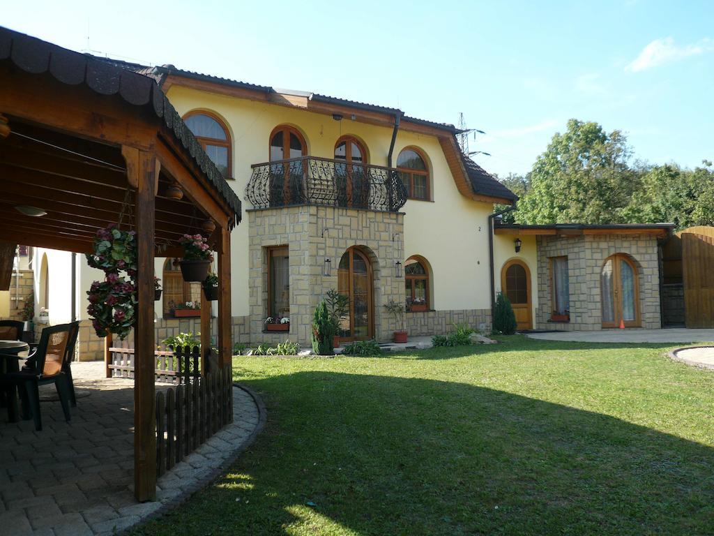 Apartment Sarka *