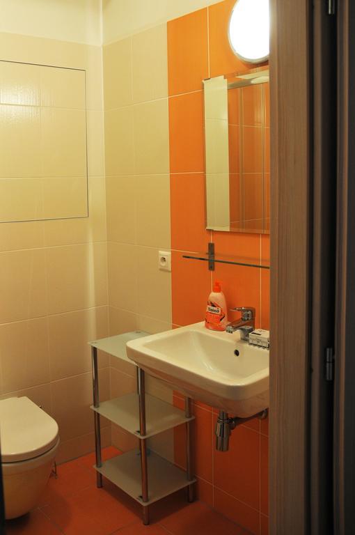 Apartment Freyova 25