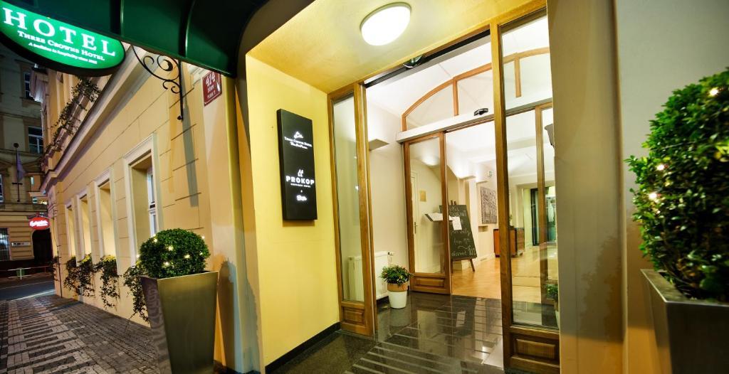 Prokop Square 4*