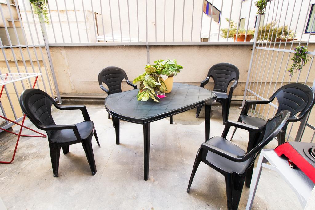 Daire Ve Smeckach With A Big Terrace *